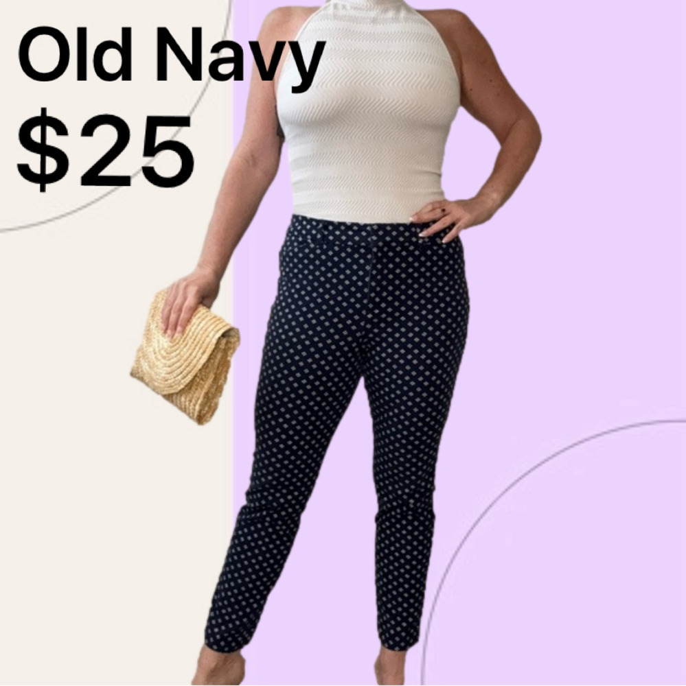 Old Navy Pixie Mid-Rise Crop/Ankle Pant Dark Blue + White Ditsy Floral | Size 10